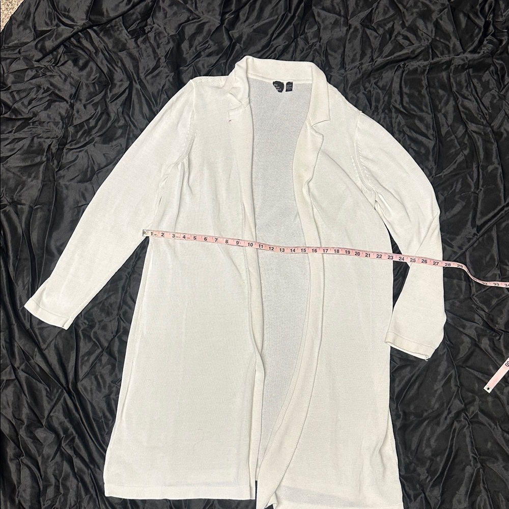Lightweight White Open-Front Cardigan - Picture 4 of 8